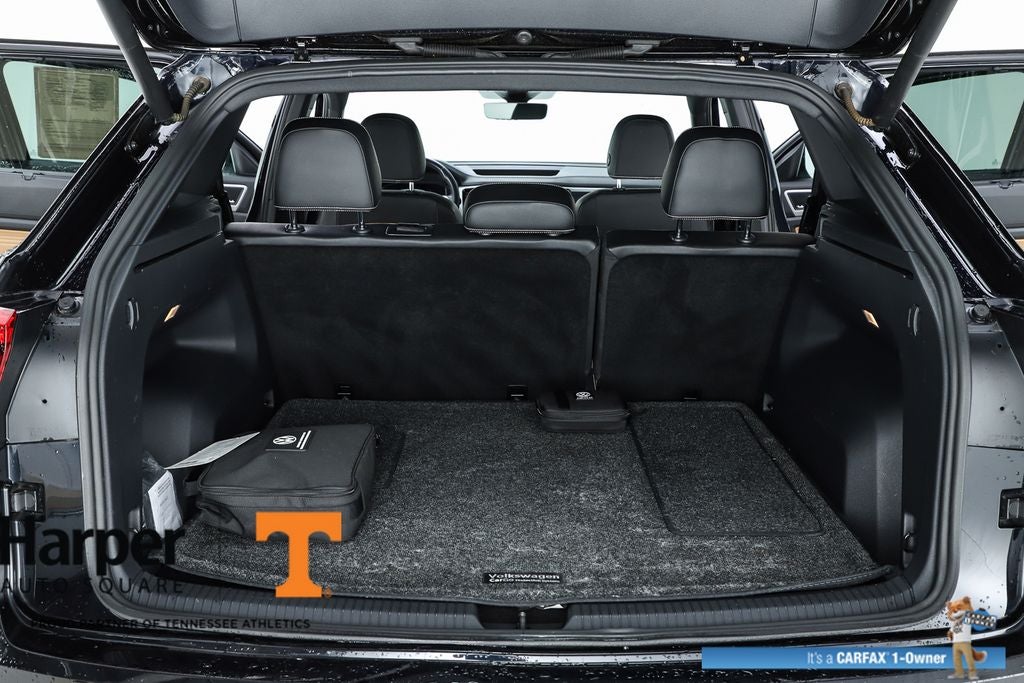 2022 Volkswagen Atlas Cross Sport 3.6L V6 SEL Premium R-Line