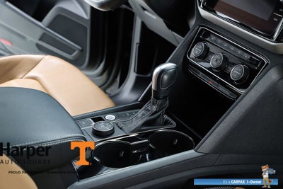 2022 Volkswagen Atlas Cross Sport 3.6L V6 SEL Premium R-Line