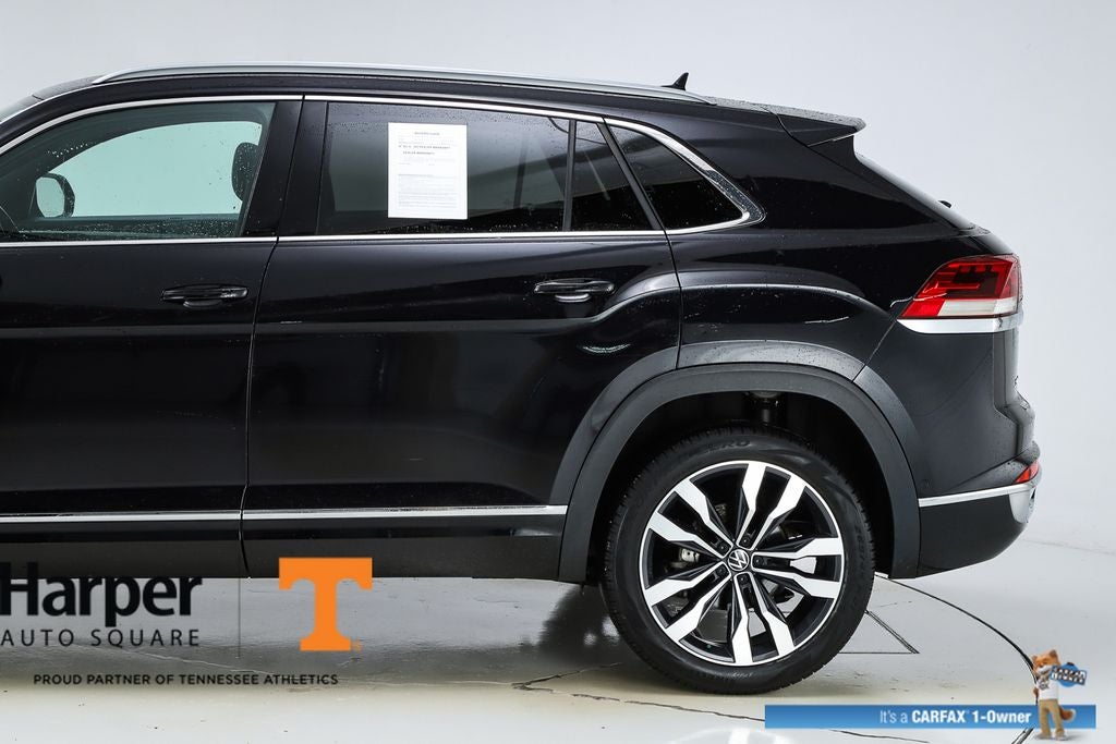 2022 Volkswagen Atlas Cross Sport 3.6L V6 SEL Premium R-Line