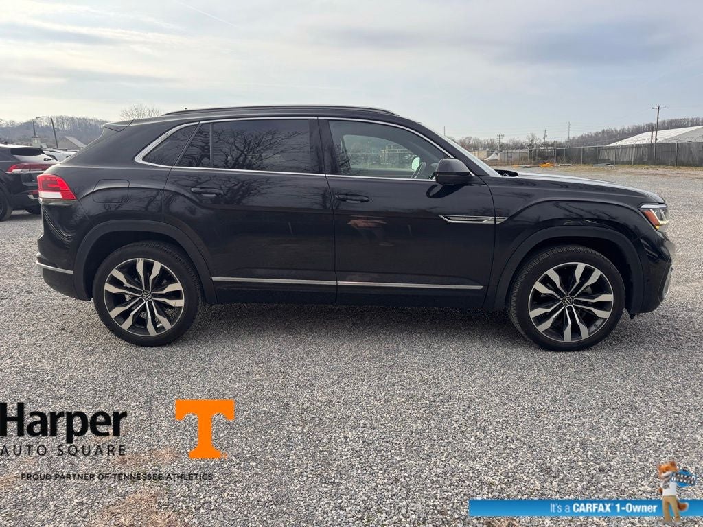 2022 Volkswagen Atlas Cross Sport 3.6L V6 SEL Premium R-Line