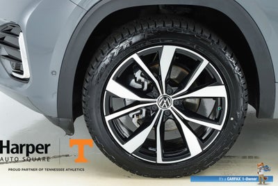 2024 Volkswagen Atlas Cross Sport 2.0T SEL Premium R-Line