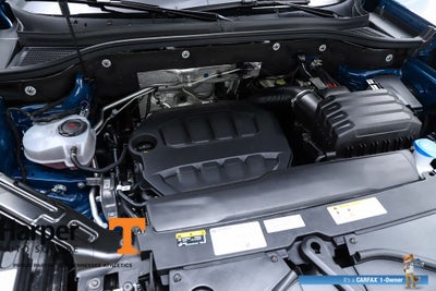 2025 Volkswagen Atlas Cross Sport 2.0T SEL Premium R-Line