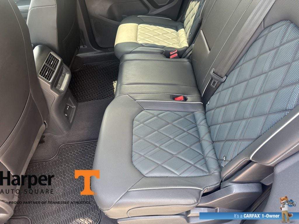 2024 Volkswagen Atlas Cross Sport 2.0T SEL Premium R-Line