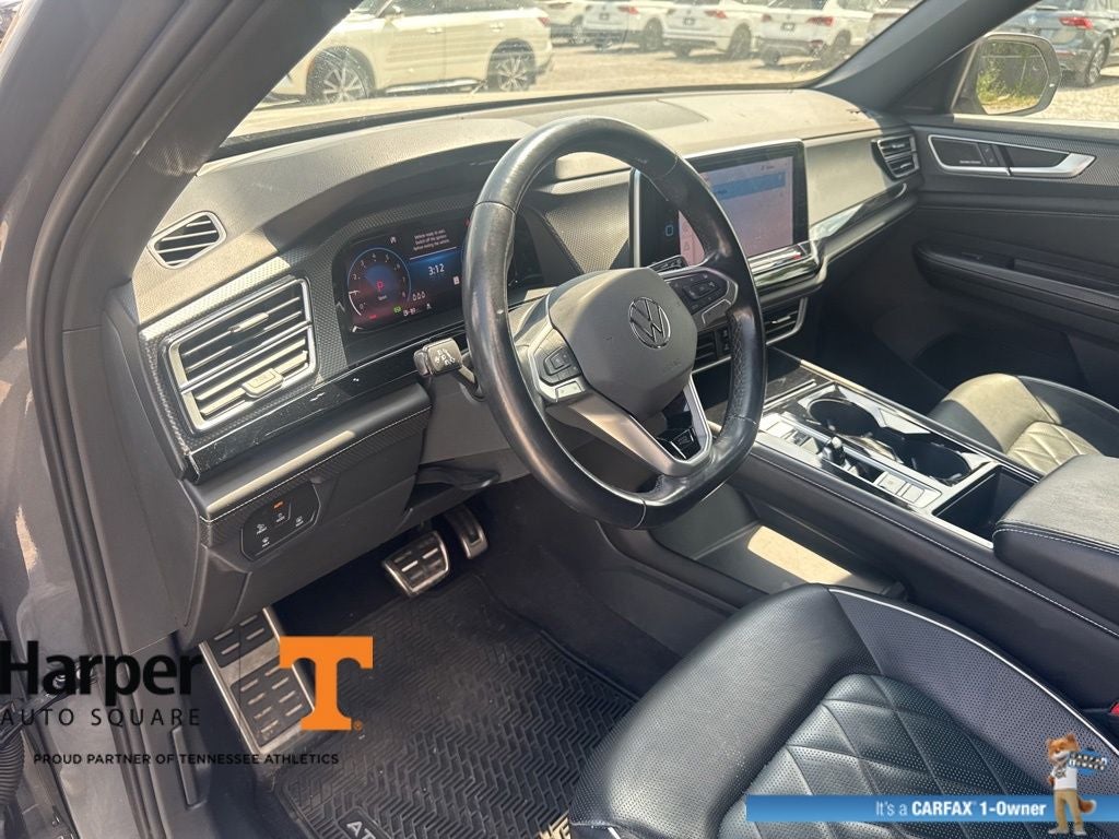 2024 Volkswagen Atlas Cross Sport 2.0T SEL Premium R-Line