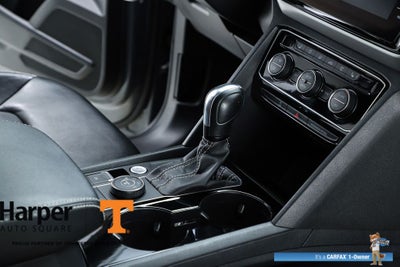 2023 Volkswagen Atlas Cross Sport 3.6L V6 SEL Premium R-Line