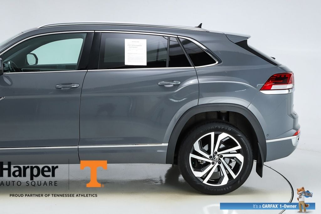 2023 Volkswagen Atlas Cross Sport 3.6L V6 SEL Premium R-Line