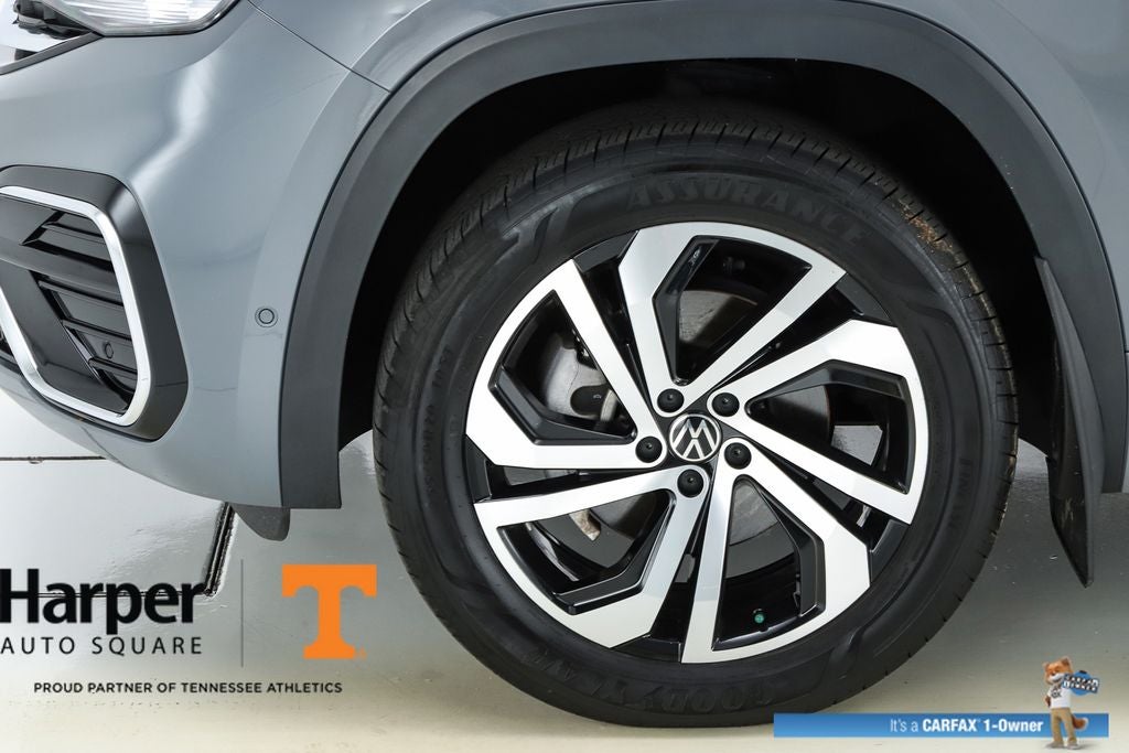 2023 Volkswagen Atlas Cross Sport 3.6L V6 SEL Premium R-Line