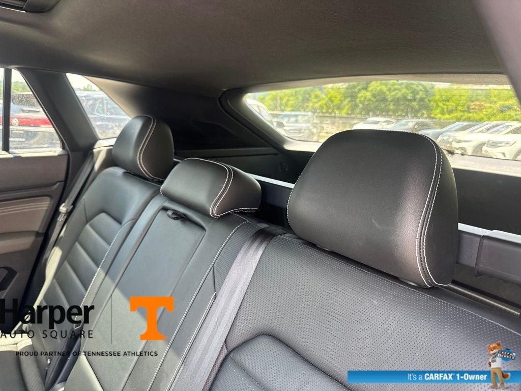 2023 Volkswagen Atlas Cross Sport 3.6L V6 SEL Premium R-Line