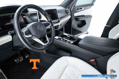 2024 Volkswagen Atlas Cross Sport 2.0T SEL Premium R-Line