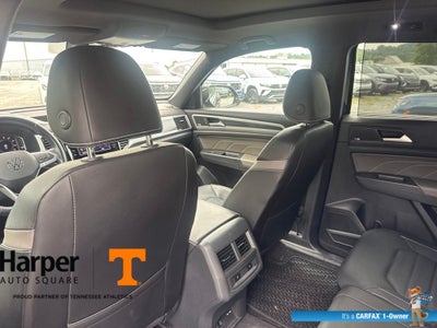 2023 Volkswagen Atlas Cross Sport 3.6L V6 SEL Premium R-Line