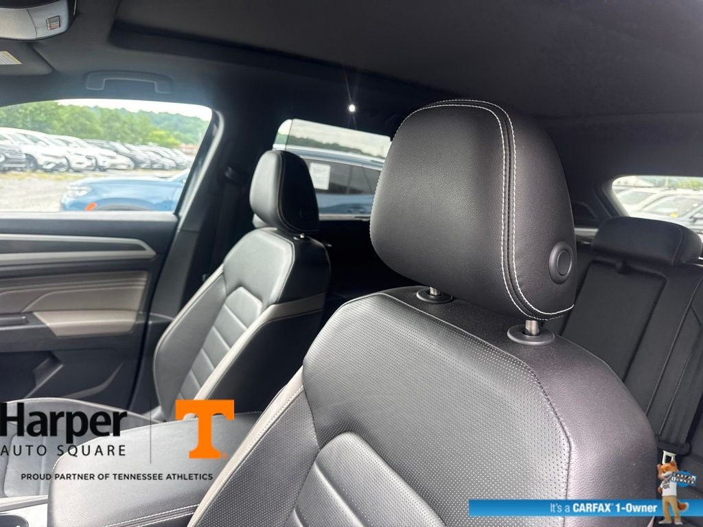 2023 Volkswagen Atlas Cross Sport 3.6L V6 SEL Premium R-Line