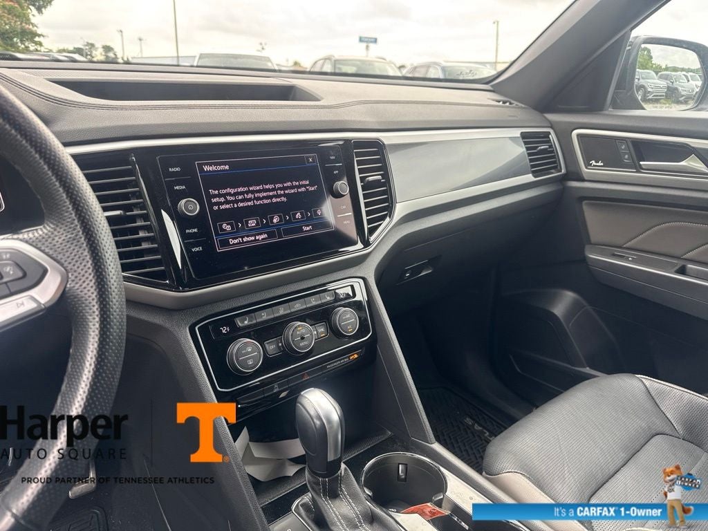 2023 Volkswagen Atlas Cross Sport 3.6L V6 SEL Premium R-Line