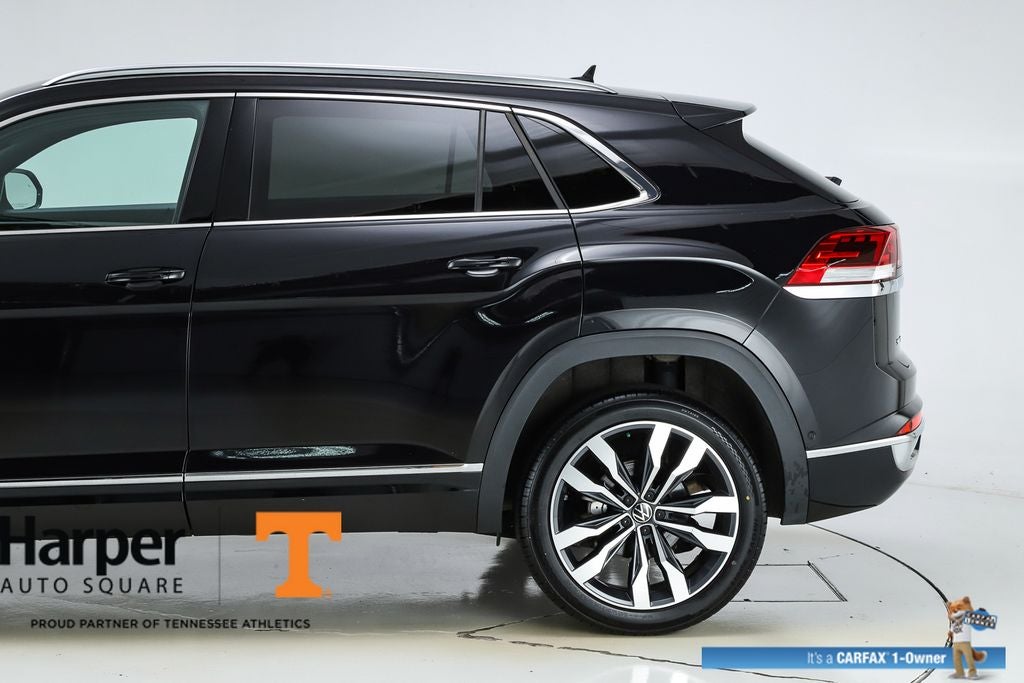 2023 Volkswagen Atlas Cross Sport 3.6L V6 SEL Premium R-Line