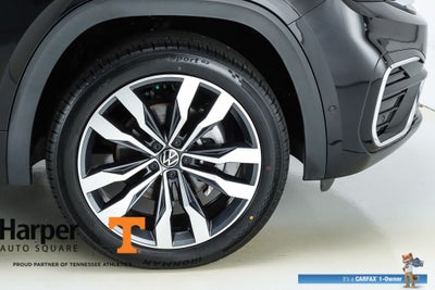 2023 Volkswagen Atlas Cross Sport 3.6L V6 SEL Premium R-Line