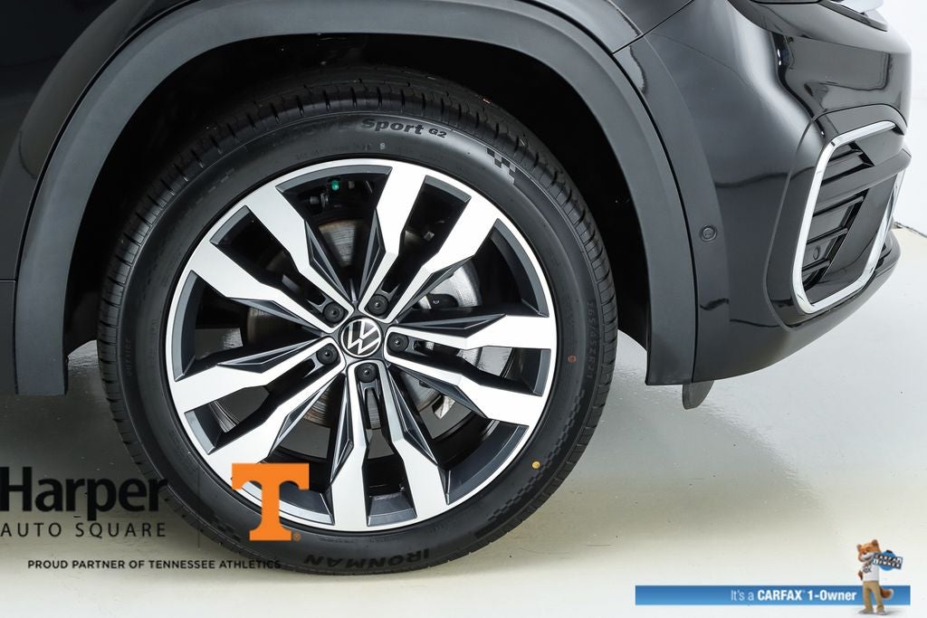 2023 Volkswagen Atlas Cross Sport 3.6L V6 SEL Premium R-Line
