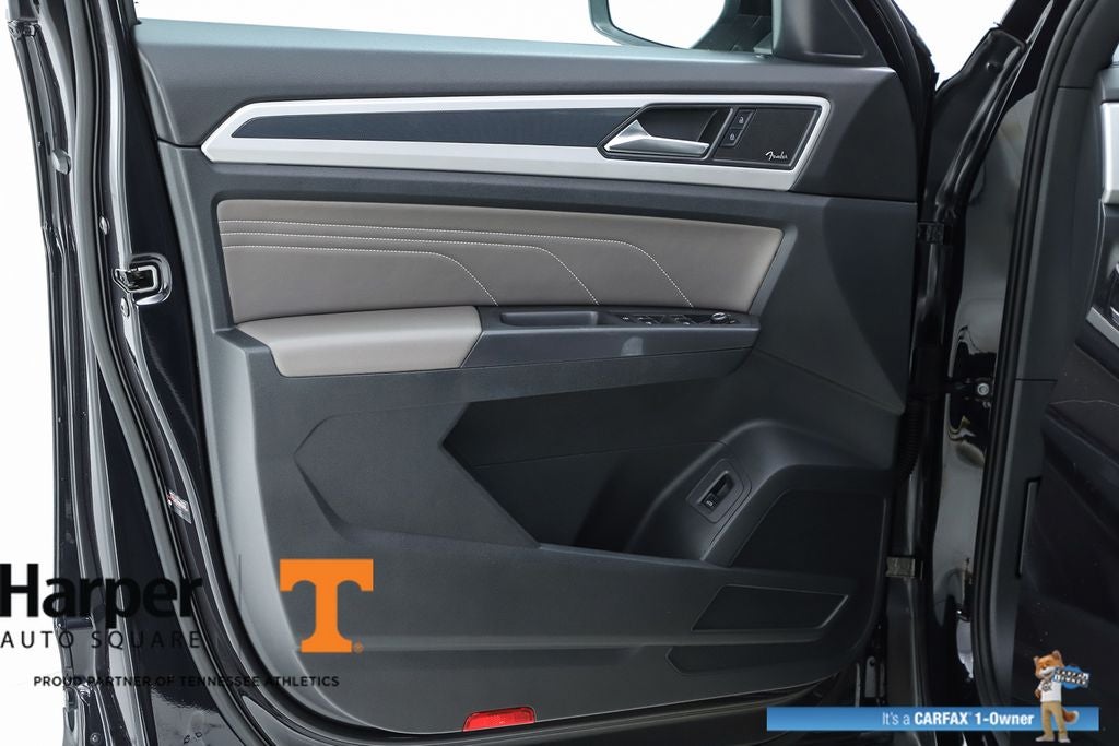 2023 Volkswagen Atlas Cross Sport 3.6L V6 SEL Premium R-Line