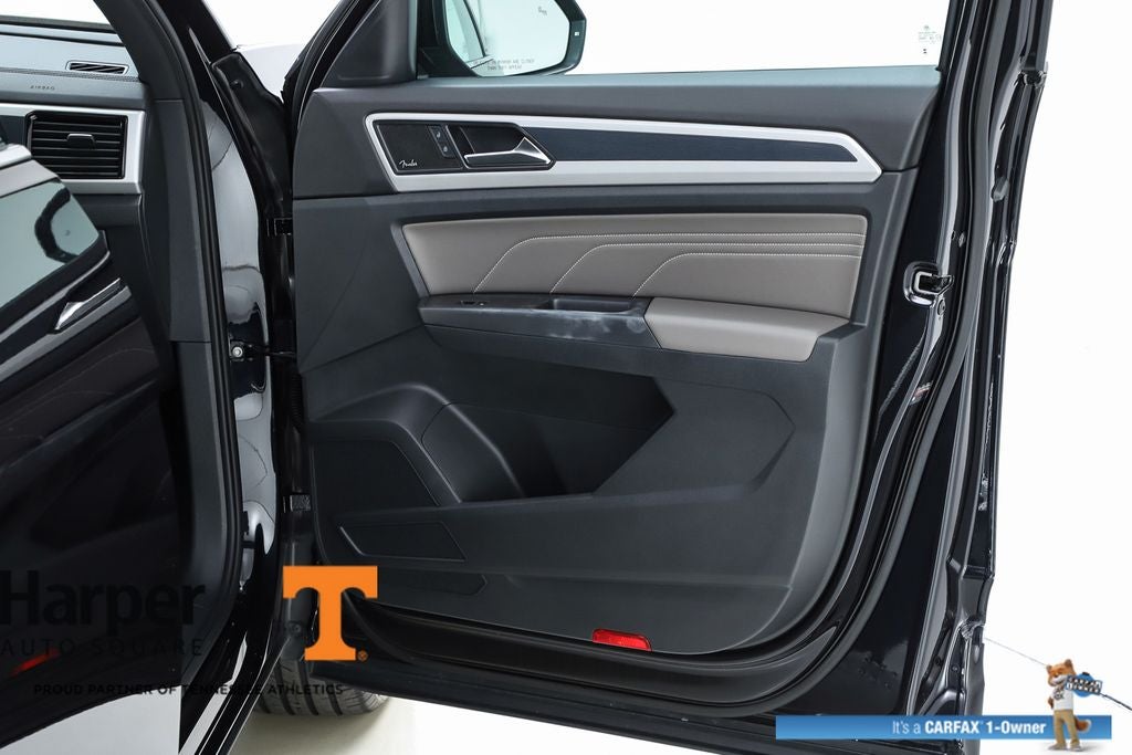 2023 Volkswagen Atlas Cross Sport 3.6L V6 SEL Premium R-Line