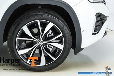 2025 Volkswagen Atlas Cross Sport 2.0T SEL Premium R-Line