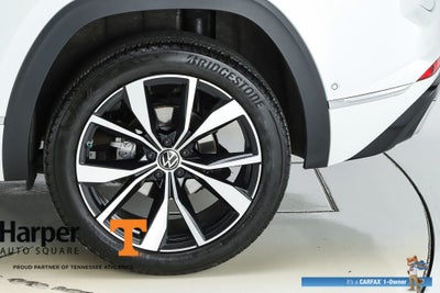2025 Volkswagen Atlas Cross Sport 2.0T SEL Premium R-Line