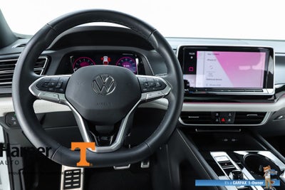 2025 Volkswagen Atlas Cross Sport 2.0T SEL Premium R-Line