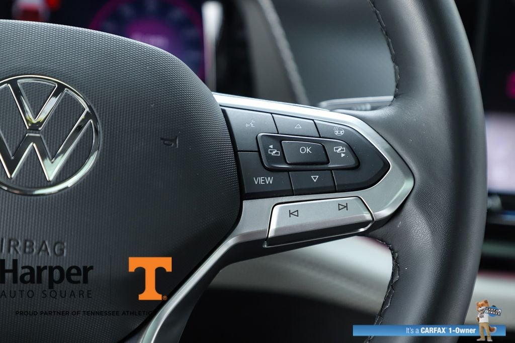 2025 Volkswagen Atlas Cross Sport 2.0T SEL Premium R-Line