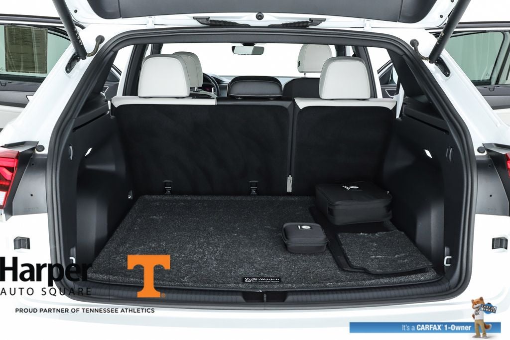 2025 Volkswagen Atlas Cross Sport 2.0T SEL Premium R-Line