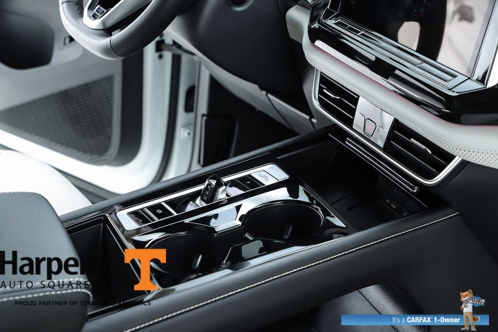 2025 Volkswagen Atlas Cross Sport 2.0T SEL Premium R-Line