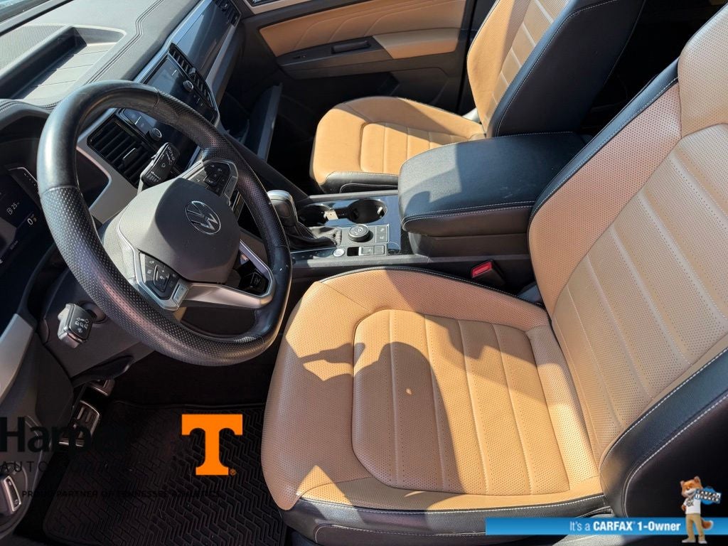 2023 Volkswagen Atlas Cross Sport 3.6L V6 SEL Premium R-Line