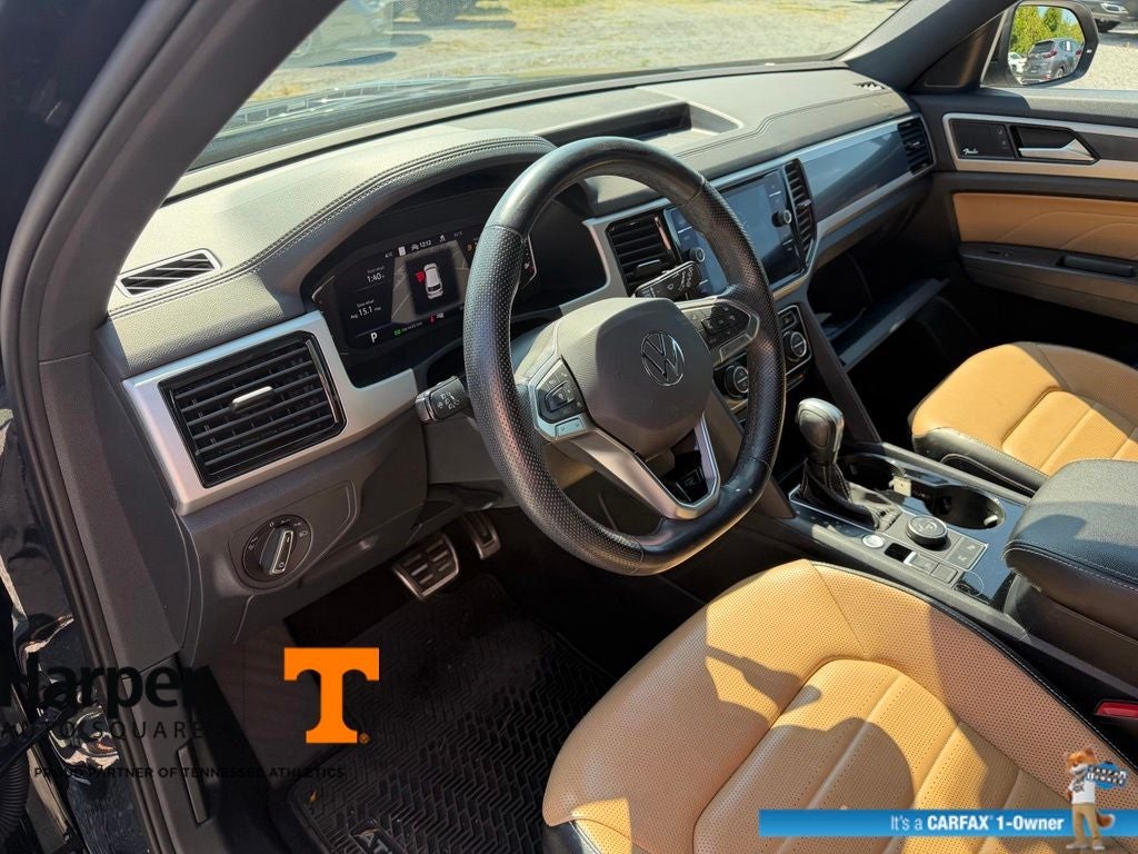 2023 Volkswagen Atlas Cross Sport 3.6L V6 SEL Premium R-Line