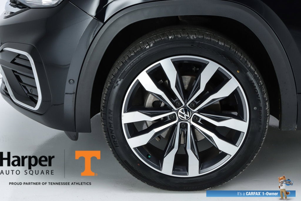 2023 Volkswagen Atlas Cross Sport 3.6L V6 SEL Premium R-Line