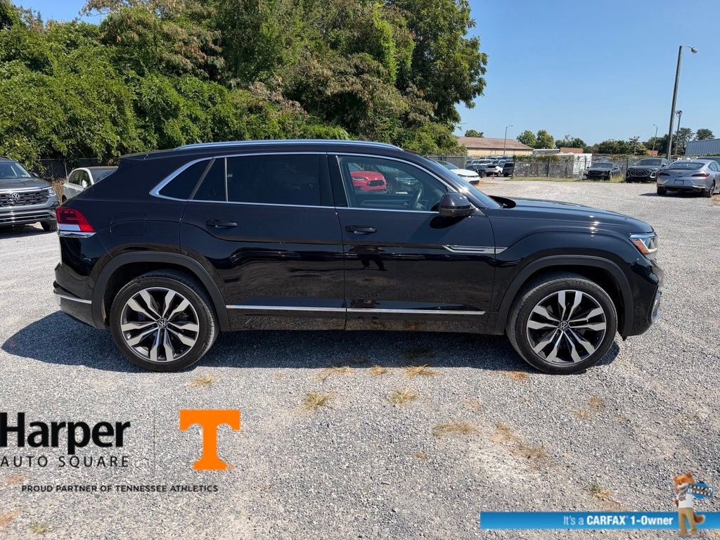 2023 Volkswagen Atlas Cross Sport 3.6L V6 SEL Premium R-Line