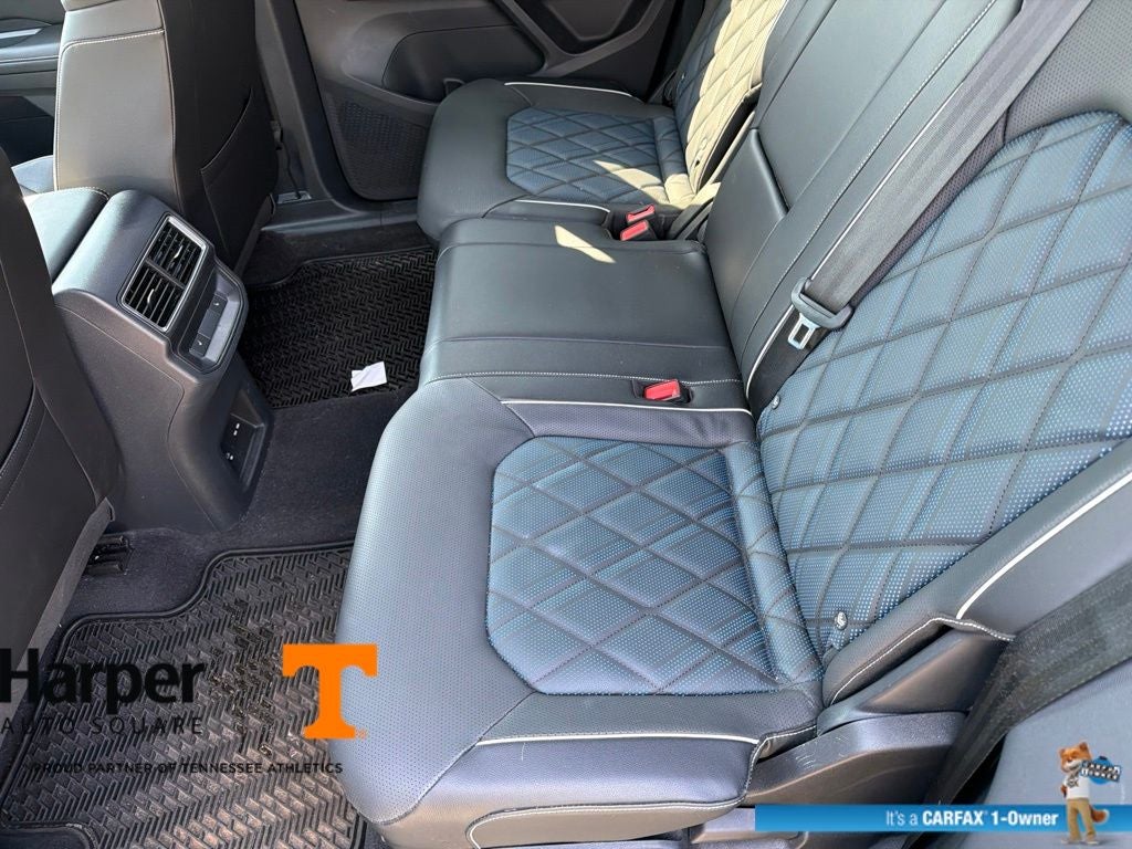 2024 Volkswagen Atlas Cross Sport 2.0T SEL Premium R-Line