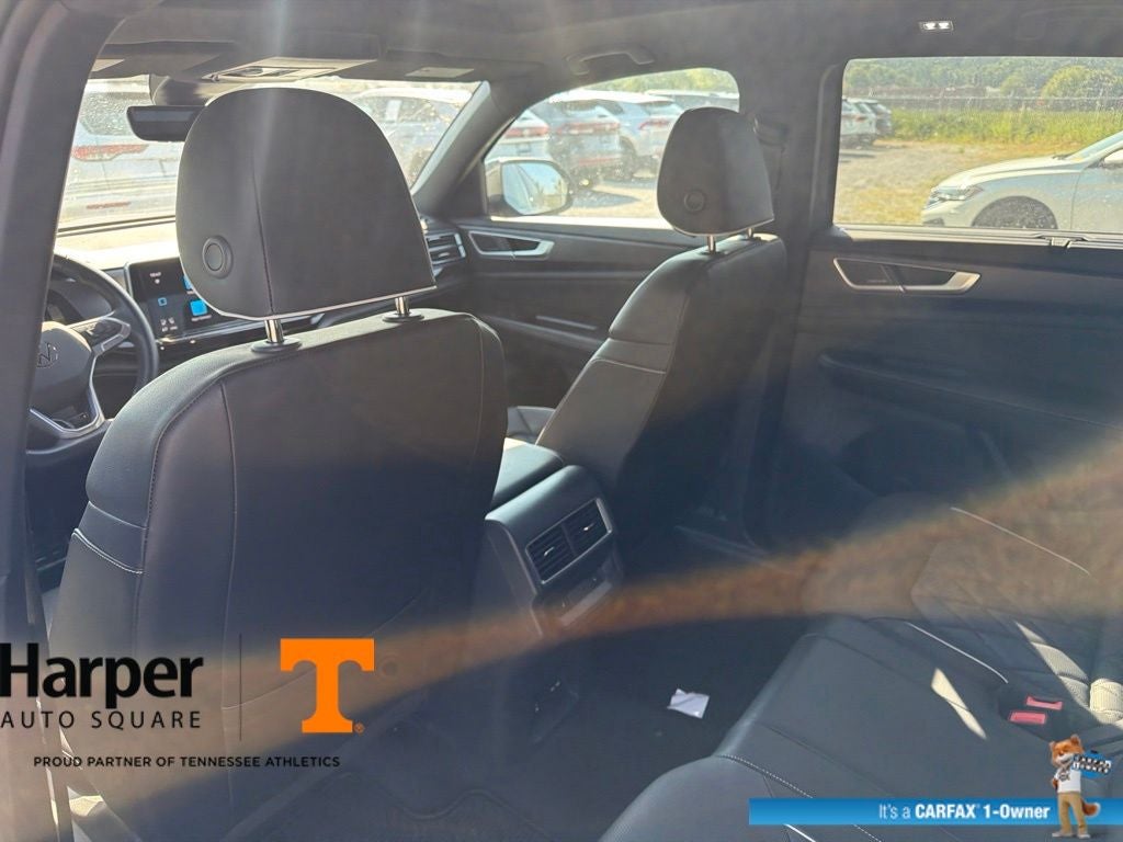 2024 Volkswagen Atlas Cross Sport 2.0T SEL Premium R-Line