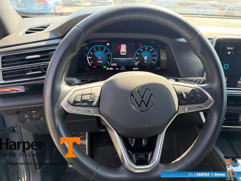 2024 Volkswagen Atlas Cross Sport 2.0T SEL Premium R-Line