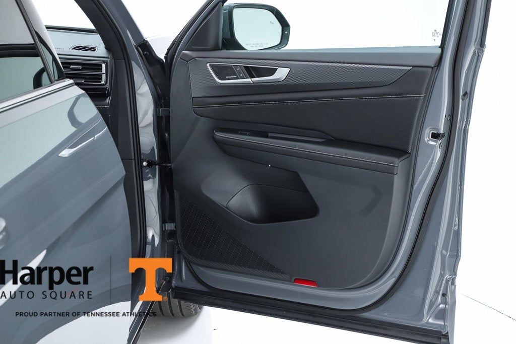 2024 Volkswagen Atlas Cross Sport 2.0T SEL Premium R-Line