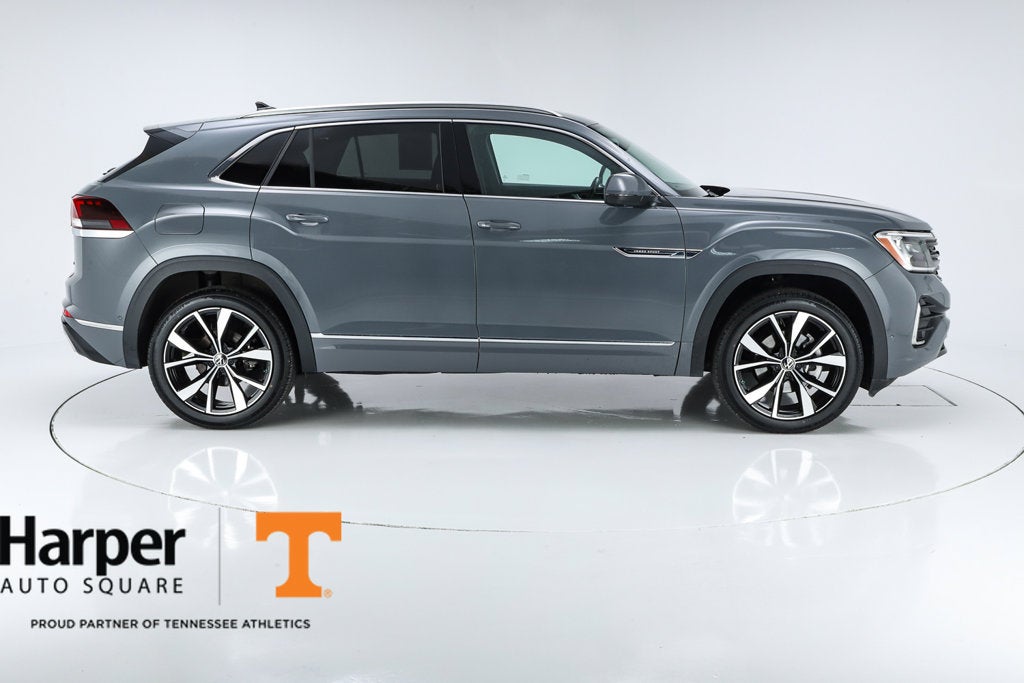 2024 Volkswagen Atlas Cross Sport 2.0T SEL Premium R-Line
