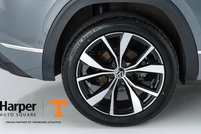 2024 Volkswagen Atlas Cross Sport 2.0T SEL Premium R-Line