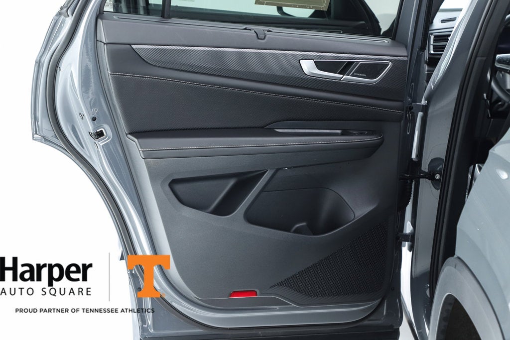 2024 Volkswagen Atlas Cross Sport 2.0T SEL Premium R-Line