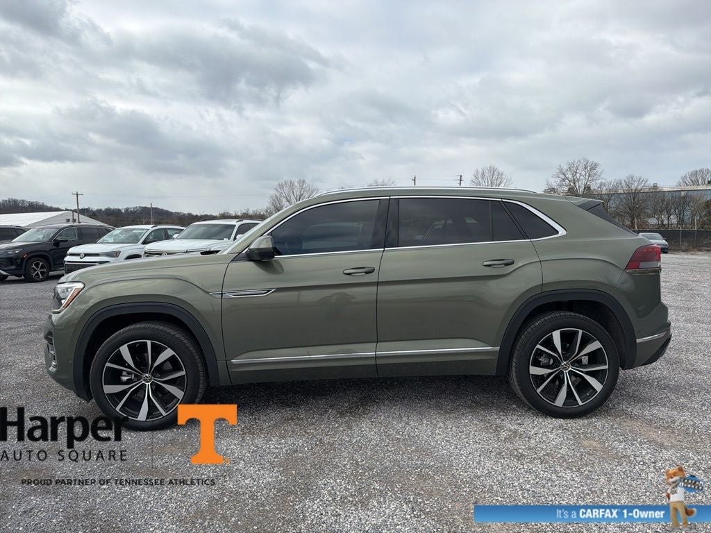 2025 Volkswagen Atlas Cross Sport 2.0T SEL Premium R-Line