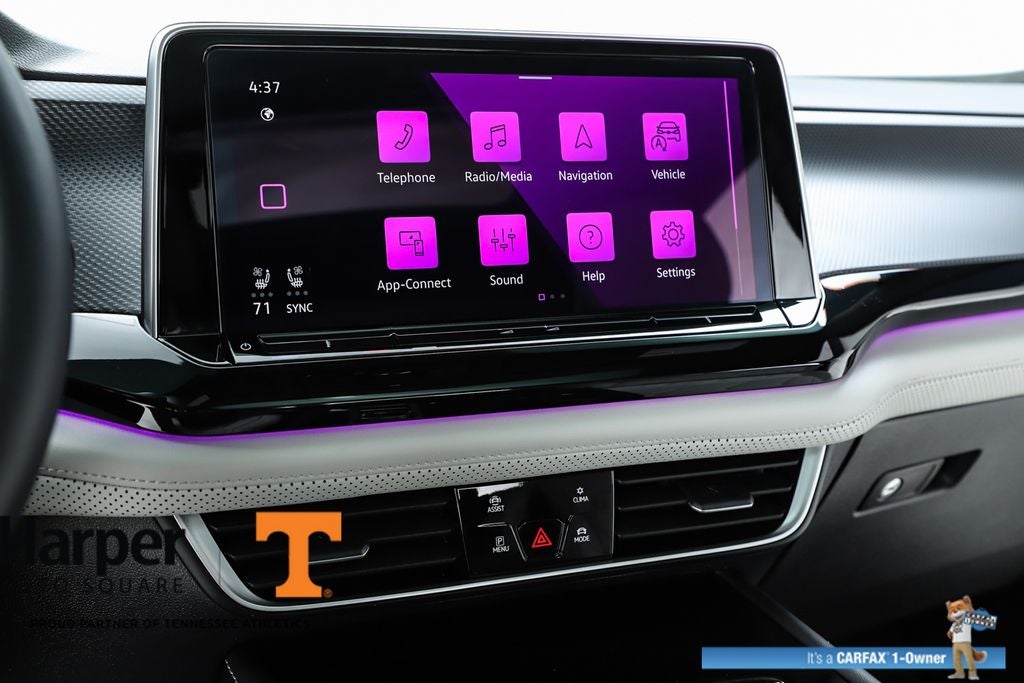 2025 Volkswagen Atlas Cross Sport 2.0T SEL Premium R-Line