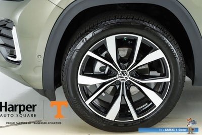 2025 Volkswagen Atlas Cross Sport 2.0T SEL Premium R-Line