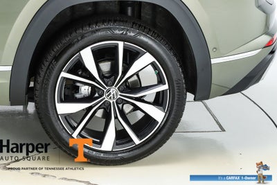 2025 Volkswagen Atlas Cross Sport 2.0T SEL Premium R-Line