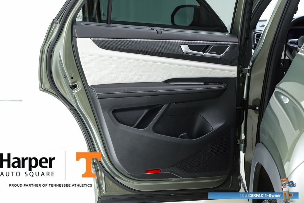 2025 Volkswagen Atlas Cross Sport 2.0T SEL Premium R-Line