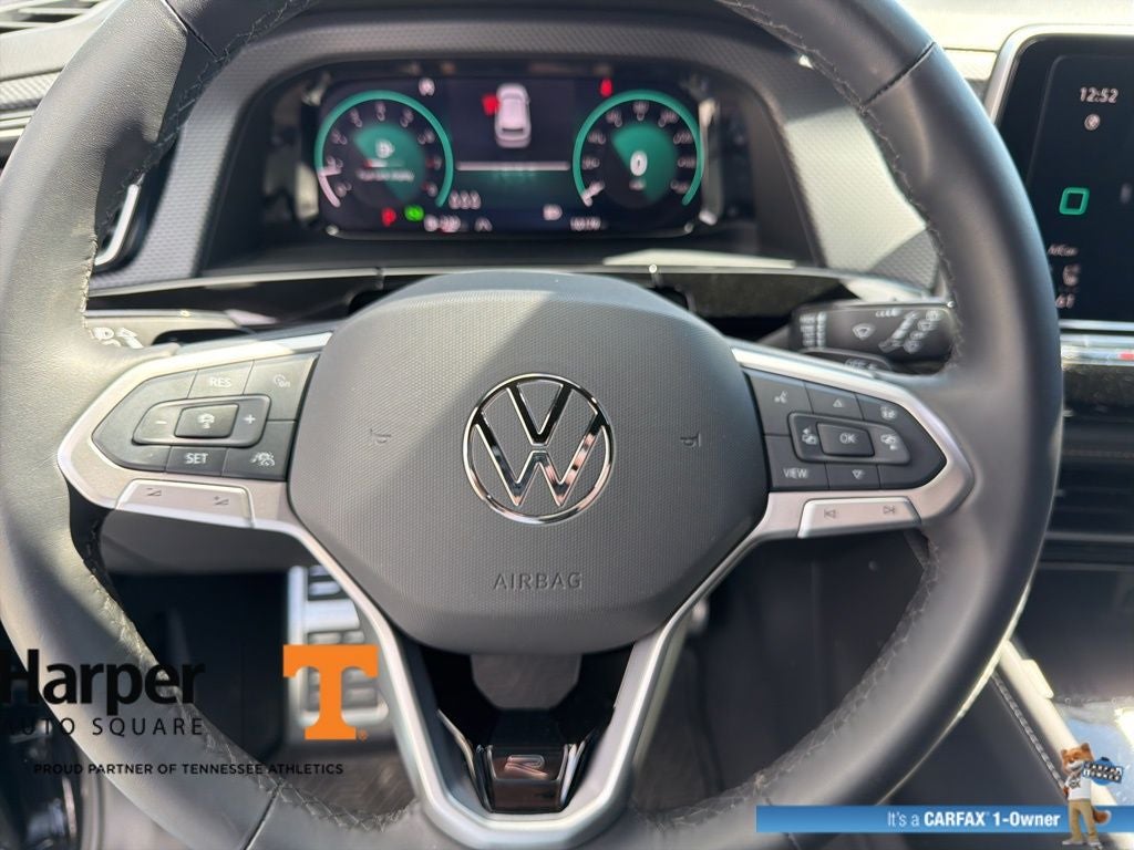 2025 Volkswagen Atlas Cross Sport 2.0T SEL Premium R-Line