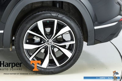 2025 Volkswagen Atlas Cross Sport 2.0T SEL Premium R-Line