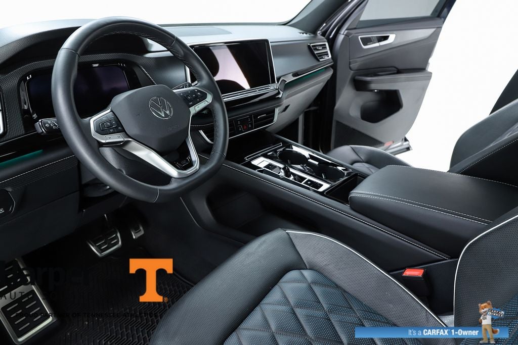 2025 Volkswagen Atlas Cross Sport 2.0T SEL Premium R-Line