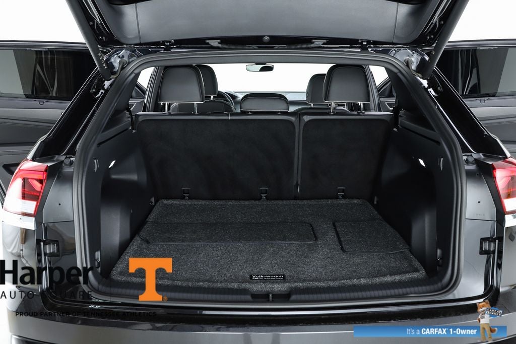 2025 Volkswagen Atlas Cross Sport 2.0T SEL Premium R-Line