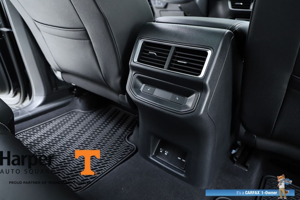 2025 Volkswagen Atlas Cross Sport 2.0T SEL Premium R-Line