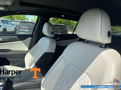 2025 Volkswagen Atlas Cross Sport 2.0T SEL Premium R-Line
