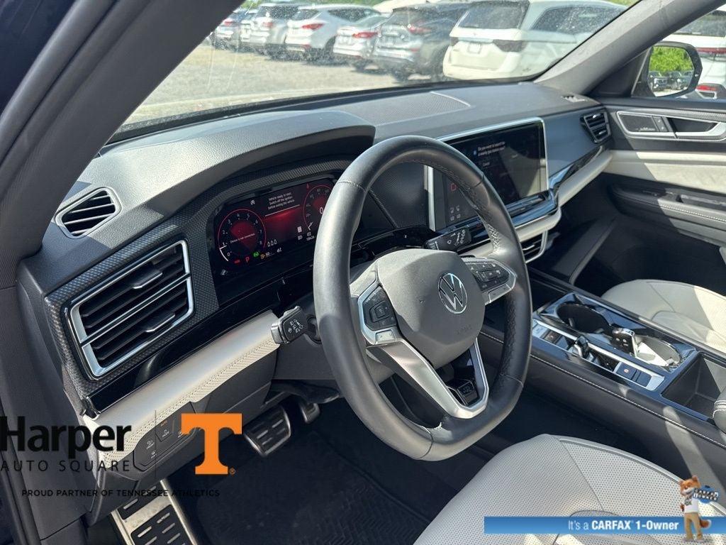 2025 Volkswagen Atlas Cross Sport 2.0T SEL Premium R-Line